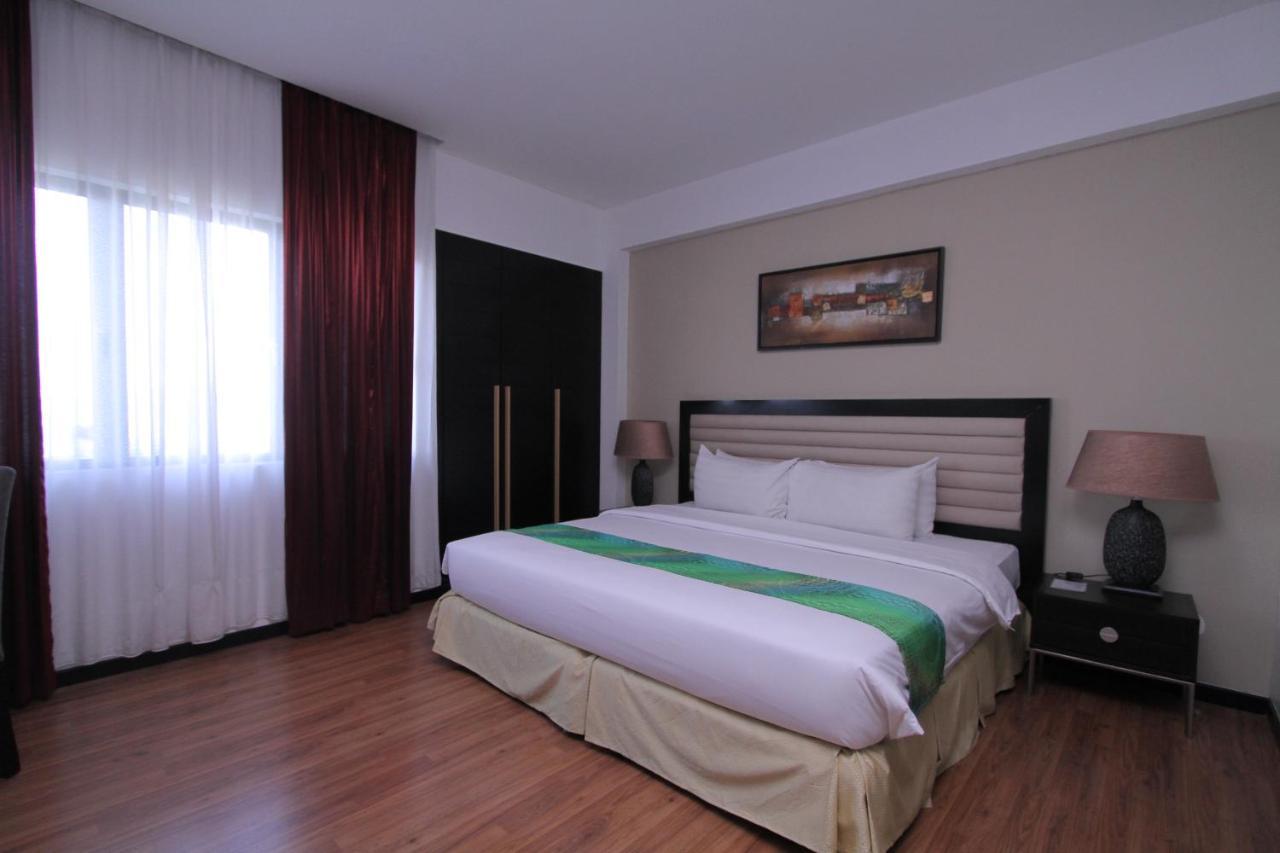 Likas Square - Kk Apartment Suite Kota Kinabalu Exteriör bild