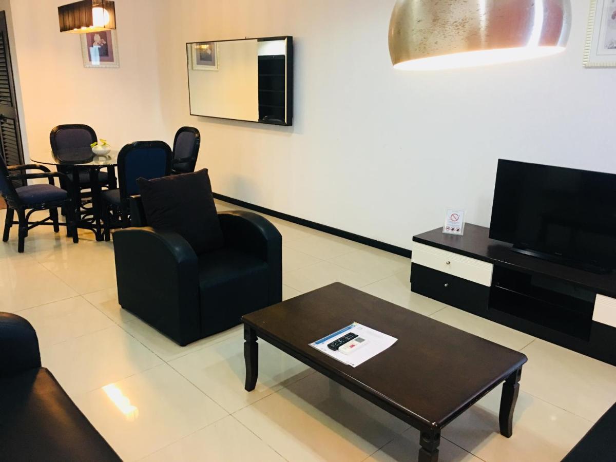 Likas Square - Kk Apartment Suite Kota Kinabalu Exteriör bild