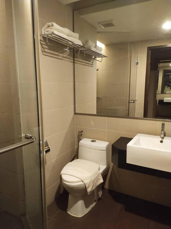 Likas Square - Kk Apartment Suite Kota Kinabalu Exteriör bild