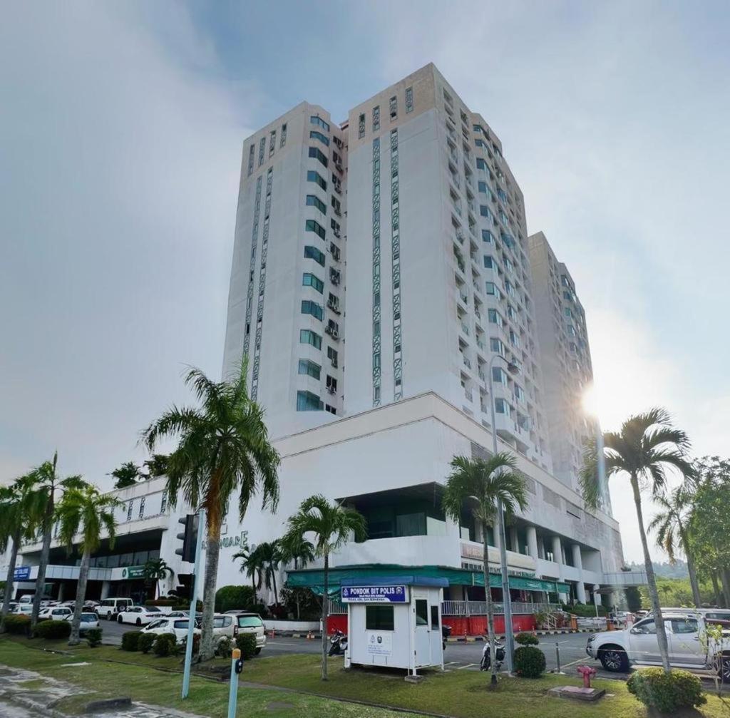 Likas Square - Kk Apartment Suite Kota Kinabalu Exteriör bild