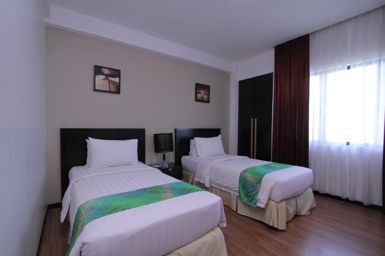 Likas Square - Kk Apartment Suite Kota Kinabalu Exteriör bild
