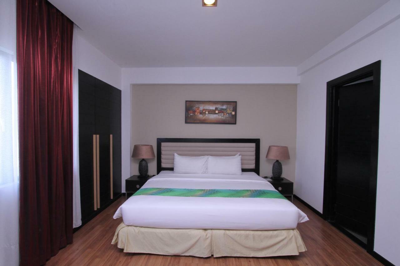 Likas Square - Kk Apartment Suite Kota Kinabalu Exteriör bild